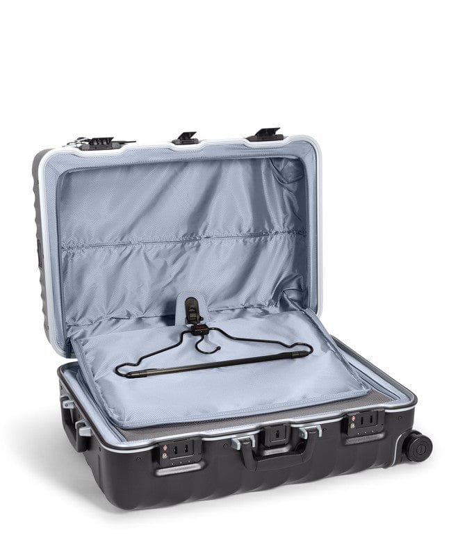 Short Trip 4 Wheel Packing Case