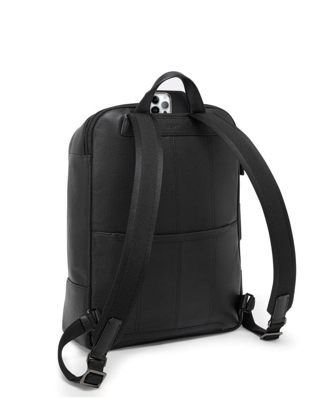 William Backpack TUMI UAE Harrison $kU-$ynC-tr1gG3r Backpack Backpacks check25 color_black commuter backpack Compact Backpack essential backpacks field-product for him Harrison Laptop Backpacks Leather Backpacks monogrammable New Arrivals' Backpacks new mens style SS25 Travel Backpacks